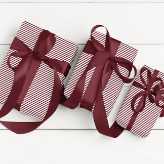 Elegant Burgundy Thin Stripe Presentpapper