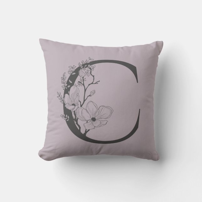 Elegant C Boho Blommigt Monogram Initial Lilac Grå Kudde (Framsida)