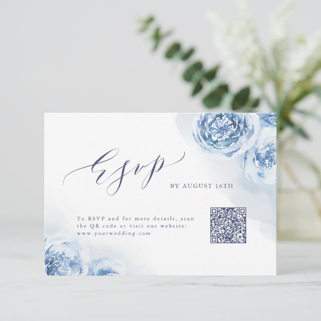 Elegant calligraphy dusty Blue blommigt QR-kod OSA Kort (Stående Fram)