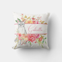 Elegant Cat and Garden Flowers Dekorativ kudde