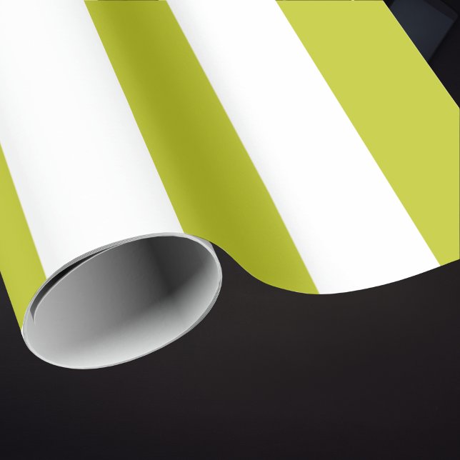 Elegant Chartreuse och vit randig mönster Presentpapper (Skapare uppladdad)