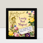 Elegant Chic Anpassningsbar Gåvor för 21 år gamla  Minnesask<br><div class="desc">Upplev hur Vintage Fairy Flowers-konstruktionen förtjusar,  med en vacker blommigt och en viskig älva. Anpassa ditt meddelande,  hälsning och namn om du vill skapa en dekorator biet. Perfekt för att tillföra magi till ditt hem.</div>