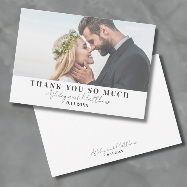 Elegant Chic Enkel Skrift Bröllopsfoto Tack Kort (Simple Elegant Script Typography Wedding Photo Thank You Card)