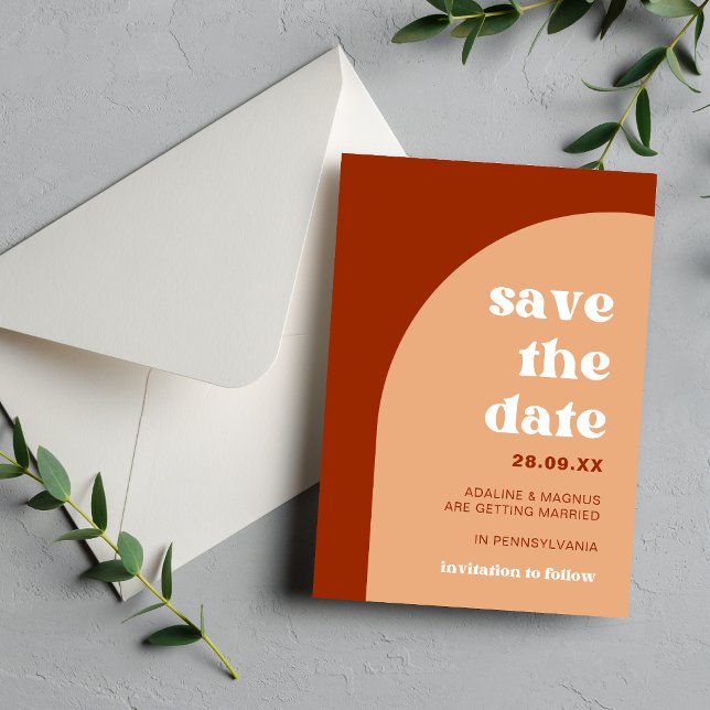 Elegant Chic Persika Terrakotta Valv Boho Bröllop Spara Datumet (Elegant chic peach terracotta arch save the date shares your date with warm boho charm.)