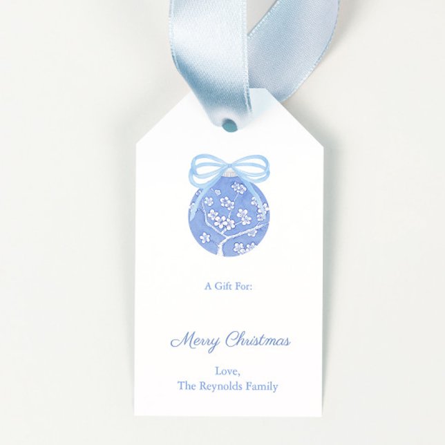Elegant Chinoiserie Bauble Personlig jul Presentetikett (Blue and white cherry blossom chinoiserie ornament with light blue bow merry christmas gift tags)