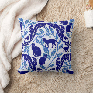 Elegant Chinoiserie Blue Black Cat-Whimsical Kudde