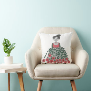 Elegant Chitrali Embroidery Pillow Kudde
