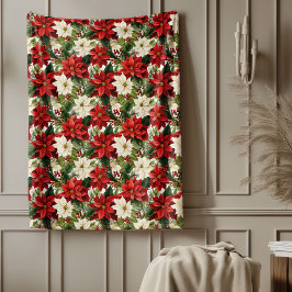 Elegant Christmas Red and White Poinsettia Fleecefilt