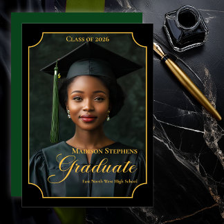 Elegant Class of 2026 Portrait Graduation Meddelande