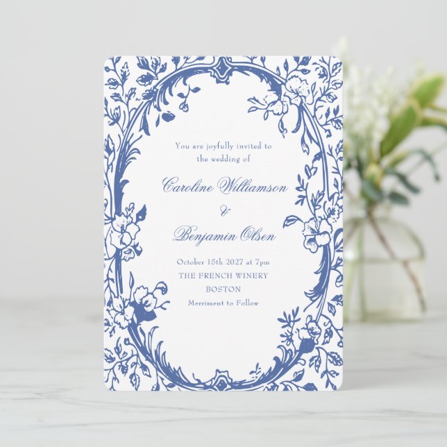 Elegant Classic Blue Fransk Land Blommigt Bröllop Inbjudningar (Stående Fram)