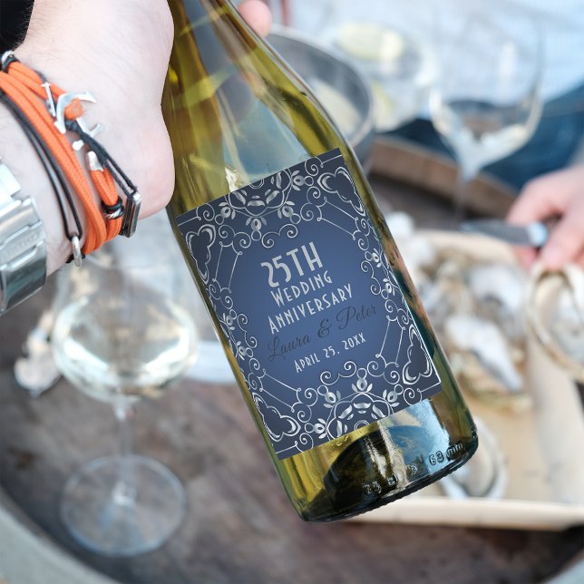 Elegant Classy Blue- och Silver Bröllop-årsdagen Vinflaska Etikett (Skapare uppladdad)