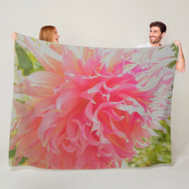 Elegant Coral and Rosa Decorative Dahlia Fleecefilt