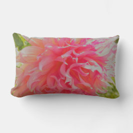 Elegant Coral and Rosa Decorative Dahlia Lumbarkudde