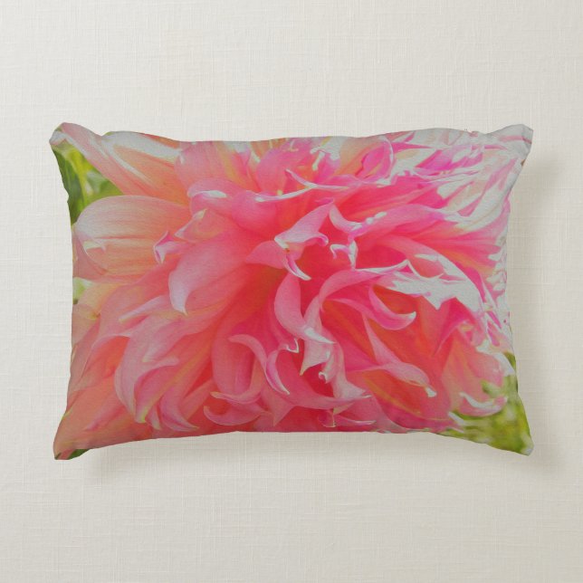 Elegant Coral and Rosa Decorative Dahlia Prydnadskudde (Framsidan)