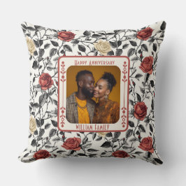 Elegant Couple Throw Pillow For Couple Kudde