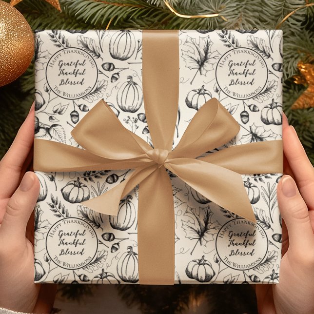 Elegant Cream Autumn Harvest Pumpkins Anpassningsb Presentpapper (Elegant Custom "Happy Thanksgiving" Hand-Drawn Fall Harvest Wrapping Paper. Pumpkins & Autumn Leaves)