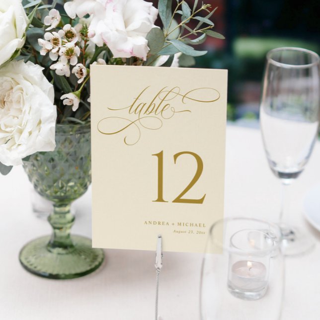 Elegant Cream Guld-skript Bröllop Bordsnummer (Elegant Gold and Cream Wedding Table Numbers - Calligraphy - Luxury Wedding - Fancy & Glam)