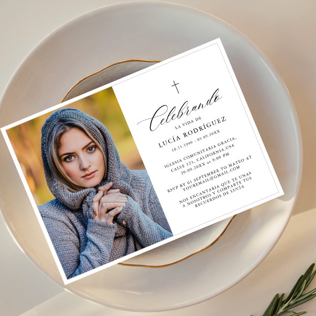 Elegant Cross Spansk minnestavla för begravning Fo Inbjudningar (Skapare uppladdad)