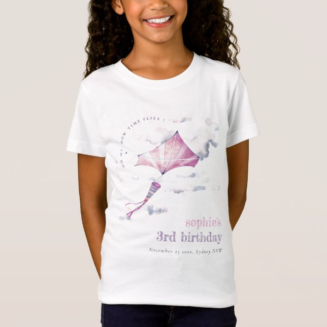 Elegant Cute Rosa Flies Kite Himlar Clouds Birday T Shirt (Framsida)
