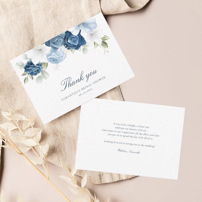 Elegant dammblå blomstergötning eukalyptus bröllop tack kort (Dusty Blue Floral Bridal Shower Thank You Card)
