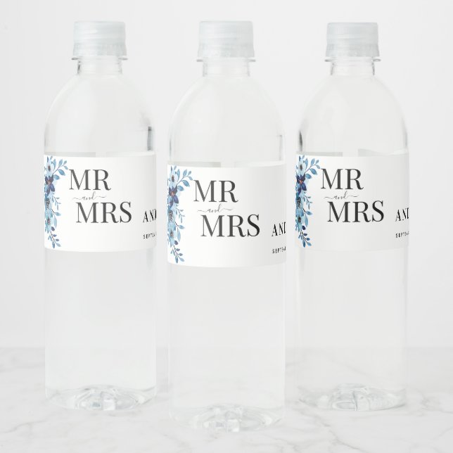 Elegant dammig blå akvarellblomsterbukett vattenflaskor etikett (Flaskor)