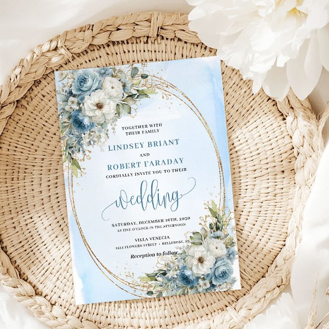 Elegant dammig blå blommor guld bröllopsinbjudan inbjudningar (Elegant Dusty Blue Flowers Gold Wedding Invite)