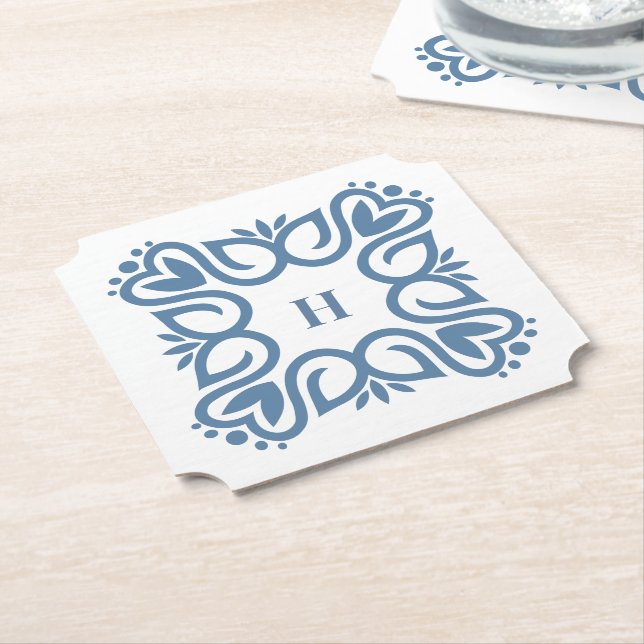 Elegant dammig blå monogrammanus underlägg papper (Vinklad)