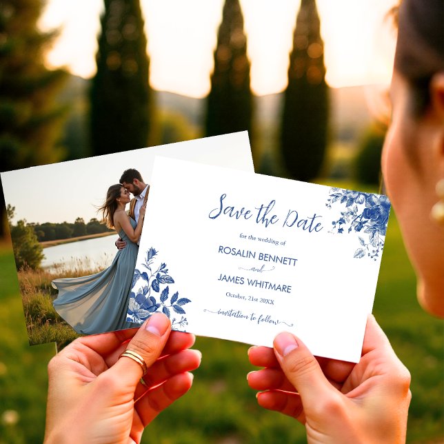 Elegant dammig blå Toile blomma Spara Datumet (Elegant Dusty Blue Toile Floral Save The Date)