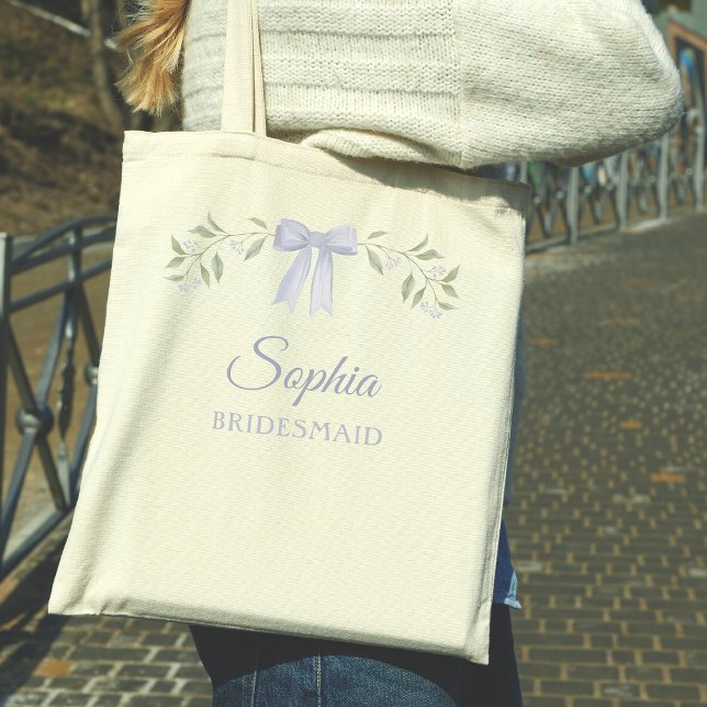 Elegant dammigt blå rosett Namn brudtärna-förfråga Tygkasse (Personalized bridesmaid tote with elegant floral design and bow. Perfect for a bridesmaid proposal!)