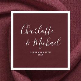 Elegant Deep Burgundy Script Minimalist Wedding Pappersservett