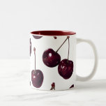 Elegant Deep Red Cherry Pattern Two-Tone  Mug Två-Tonad Mugg<br><div class="desc">Add a touch of sweetness to your day with this Elegant Cherry Pattern Coffee Mug. Featuring a beautiful repeating pattern of rich, deep red cherries with a polished, artistic finish, this mug is perfect for anyone who loves modern fruit motifs and classic aesthetics. The interior is finished in a bold,...</div>