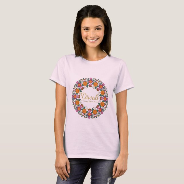 Elegant Diwali Blommkrans T-Shirt för Kvinnor |  (Hel framsida)