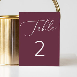 Elegant Djup Burgunderfärgad Script Minimalist Brö Bordsnummer