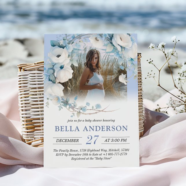 Elegant Dusty Blue Blommigt Baby Shower Inbjudningar (Elegant Dusty Blue Floral Baby Shower Invitation)