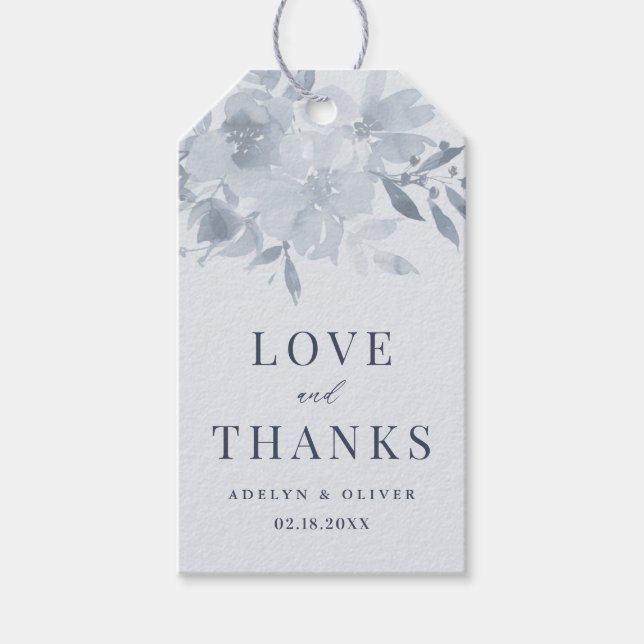 Elegant Dusty Blue Blommigt Bröllop Presentetikett (Framsidan)