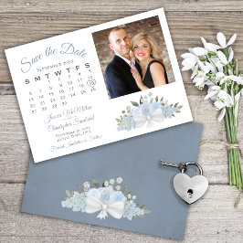 Elegant Dusty Blue Blommigt Calendar Photo Bröllop Spara Datumet