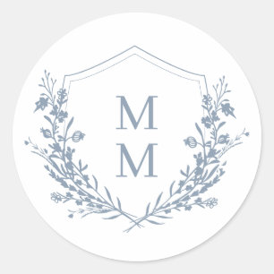 Elegant Dusty Blue Blommigt Vapensköld Monogram Br Runt Klistermärke