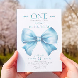 Elegant Dusty Blue Bow First Boy Birthday Inbjudningar