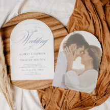 Elegant Dusty Blue Calligraphy Arch Bröllop