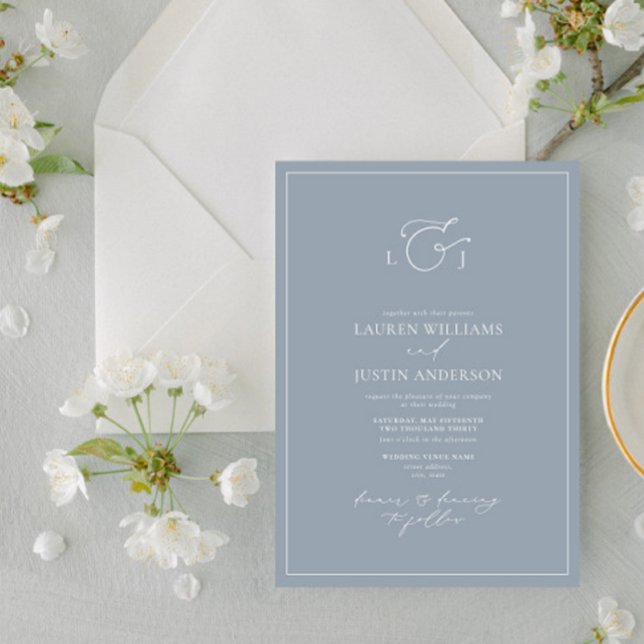 Elegant Dusty Blue Calligraphy Monogram Bröllop Inbjudningar (Skapare uppladdad)