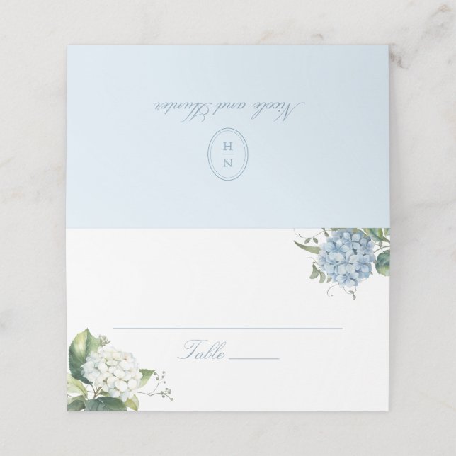 Elegant Dusty Blue Hydrangea Wedding Escort Card Placeringskort (Utvändigt utvikt)