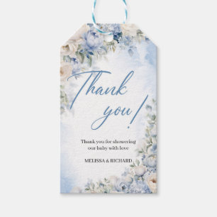 Elegant Dusty Blue och Ivory Flowers babydusch Presentetikett