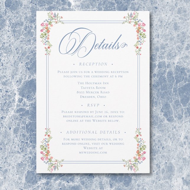 Elegant Dusty Blue Pastel Wildblomma Vapensköld Br Tilläggskort (Elegant Dusty Blue Pastel Wildflower Crest Wedding Enclosure Card)