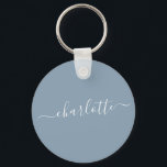 Elegant Dusty Blue Script Modern Namn Personlig Nyckelring<br><div class="desc">Elegant Dusty Blue Script Namn Personlig Keychain</div>