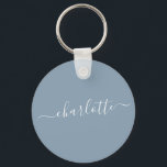 Elegant Dusty Blue Script Modern Namn Personlig Nyckelring<br><div class="desc">Elegant Dusty Blue Script Namn Personlig Keychain</div>