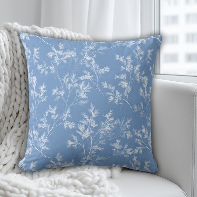 Elegant Dusty Blue Winter Frost Botanical Pillow Kudde (Skapare uppladdad)