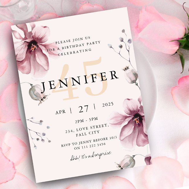 Elegant Dusty Rosa Blommigt Fall Birthday Inbjudningar (Elegant Dusty Pink Floral Fall Birthday Invitation)