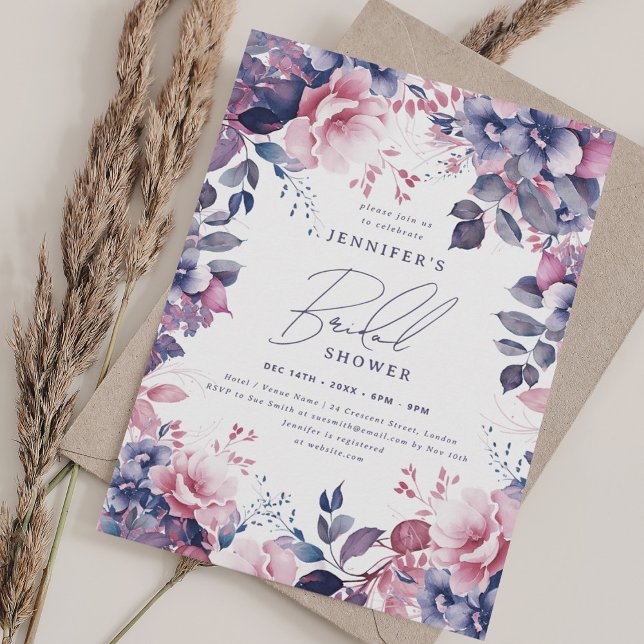 Elegant Dusty Rosa Lila Blommigt Möhippa Inbjudningar (Elegant Dusty Pink Purple Floral Bridal Shower Invitation)