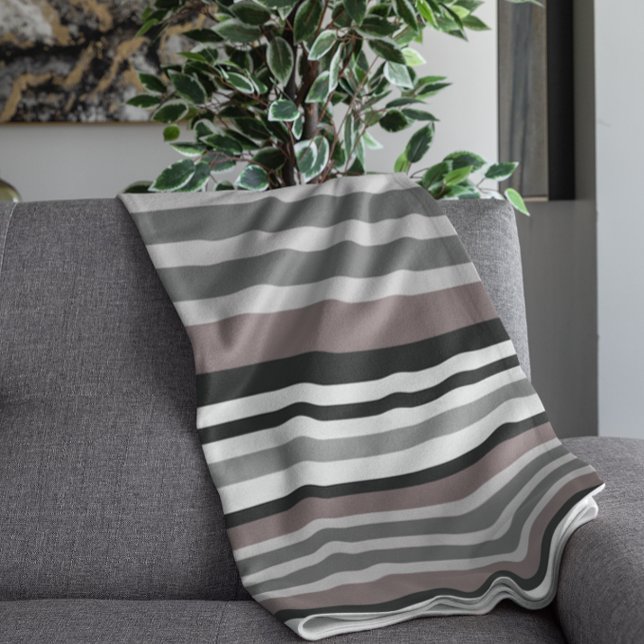 Elegant Earth Tones Brown Savannah Rand Mönster Filt (Skapare uppladdad)