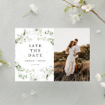 Elegant Earthy Greenery Photo Spara Datumet<br><div class="desc">Vackra vattenfärgsgrey ramar,  dina detaljer i den här eleganten och modern spara datumet med foto. Det finns rum för omvänd sida där du kan lägga till ytterligare information. Perfekt för vackra evenemang när som helst på året. Detta är en del av min "Earthy Greenery"-samling.</div>